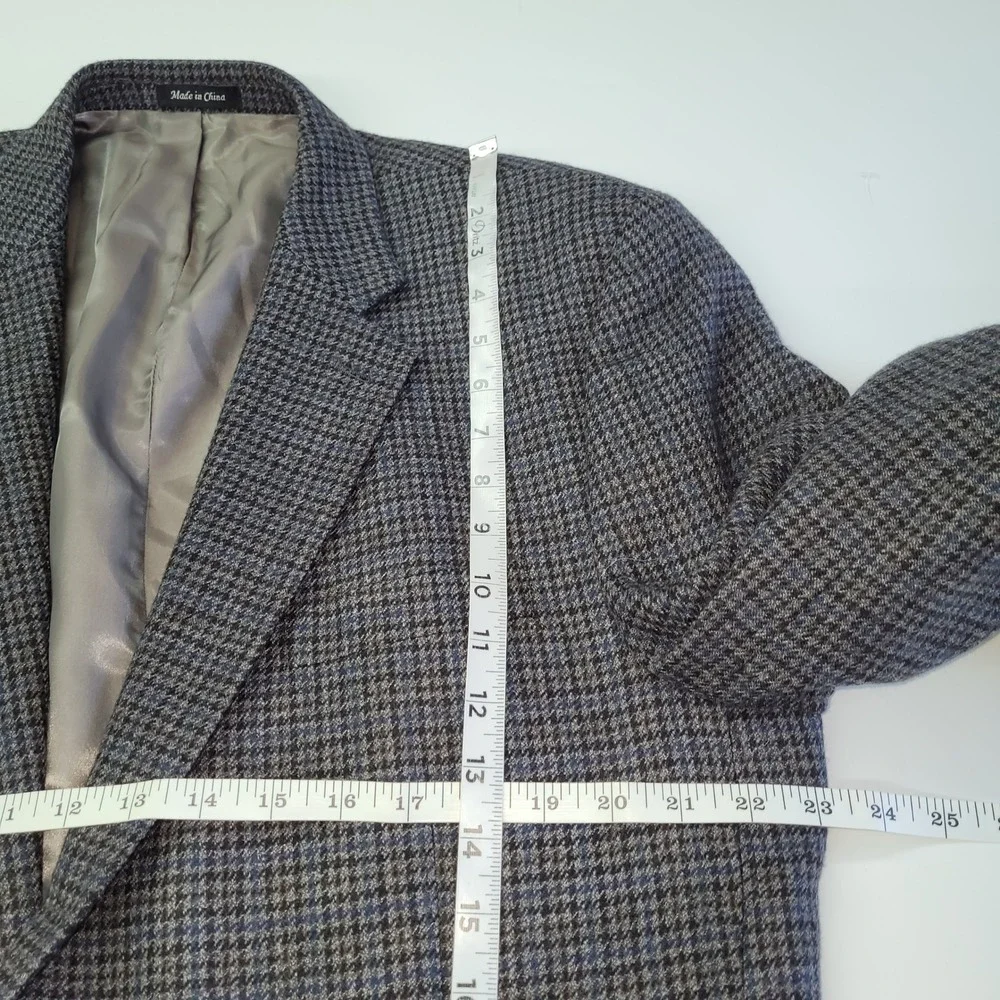 Chaps Men's 46R Wool‎ Tweed Houndstooth Blazer Sport Coat Gray Blue Two Button